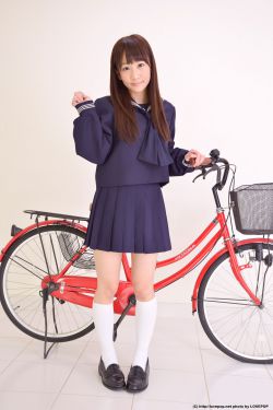 纸月亮